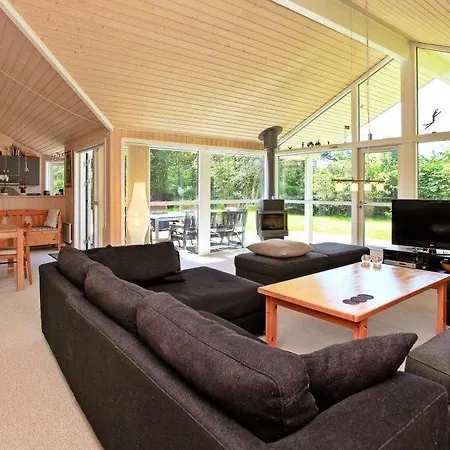 Sleeps 7 Wifi Feriehus Vejby Strand
