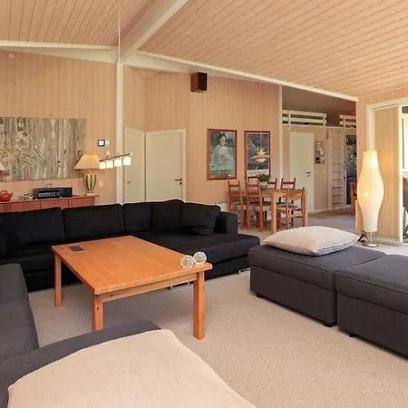 Sleeps 7 Wifi Feriehus *