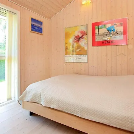 Feriehus Sleeps 7 Wifi